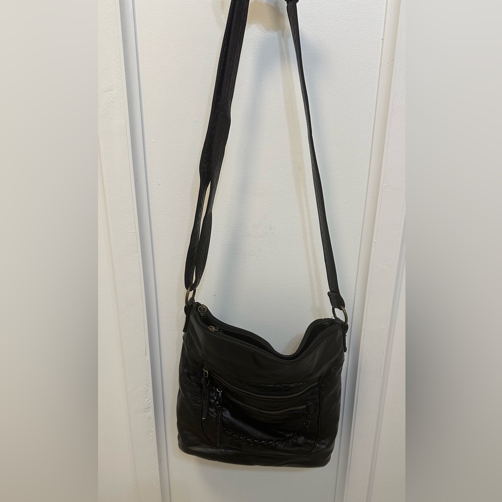 Vintage Bueno Black Leather Handbag